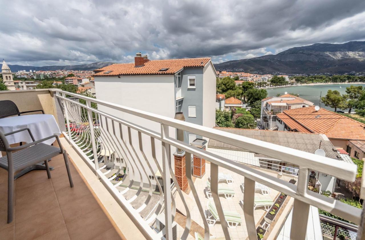 Hotel Pansion Epetium Stobreč Esterno foto
