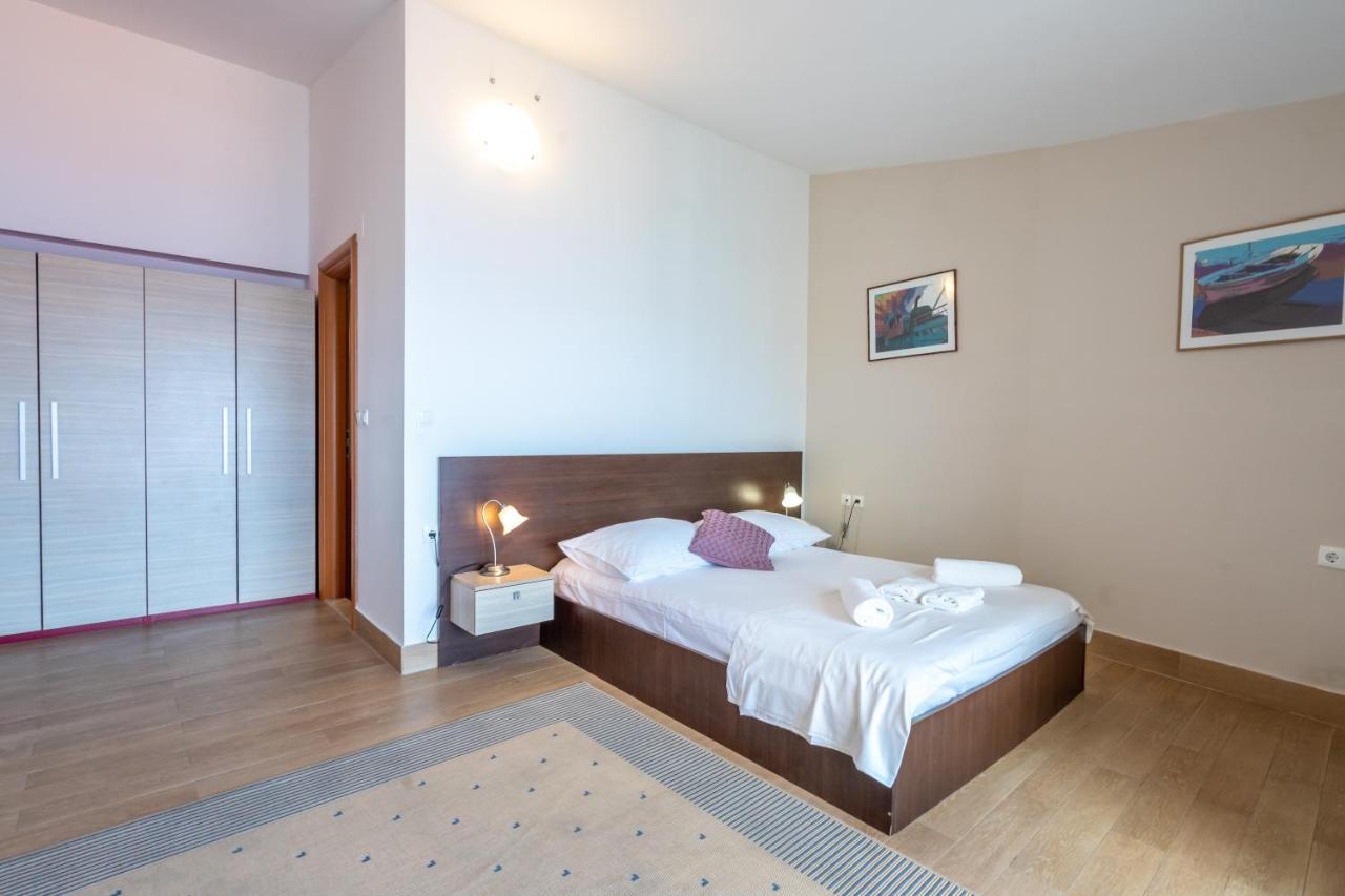 Hotel Pansion Epetium Stobreč Esterno foto
